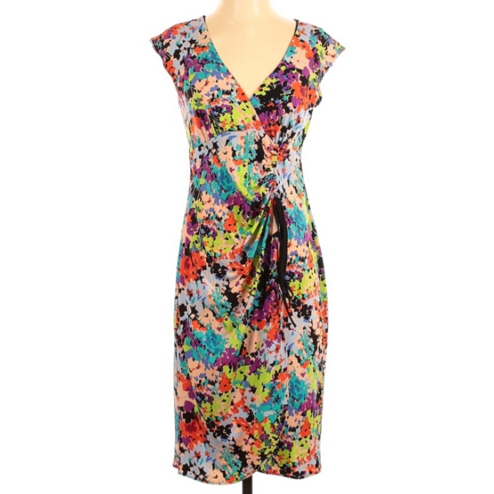 Nannette Lenore  NWT Sz 4 multi-floral ruched dress. MSRP $398